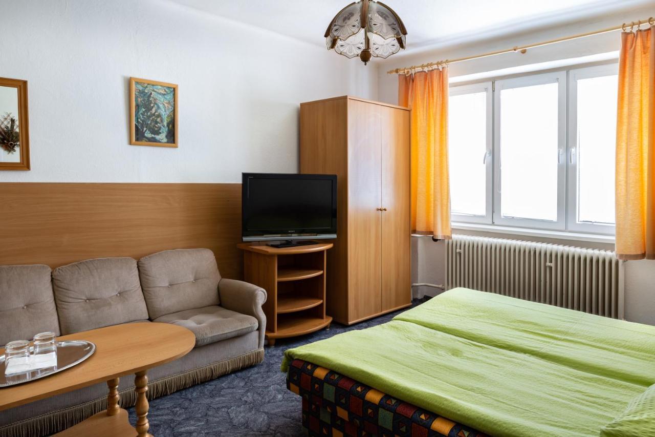 Hotel Penzión Rozália Košice Exterior foto