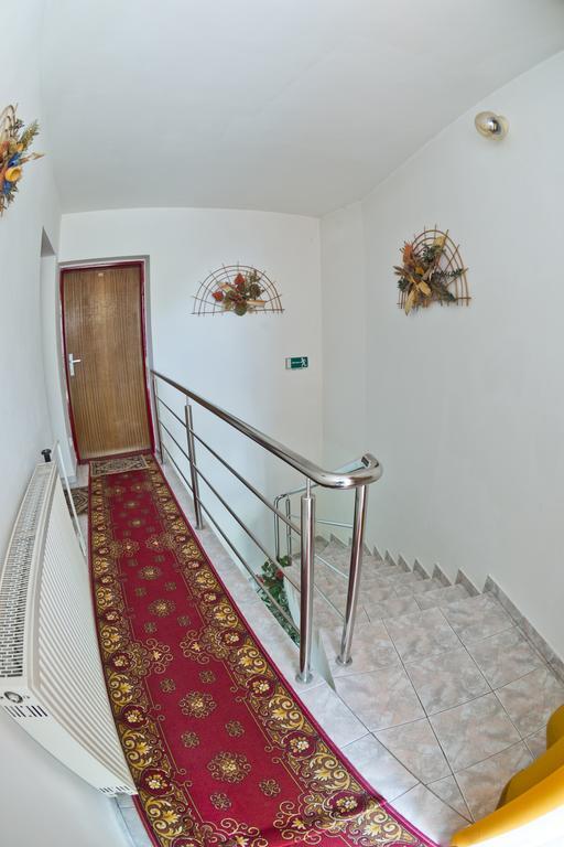Hotel Penzión Rozália Košice Exterior foto